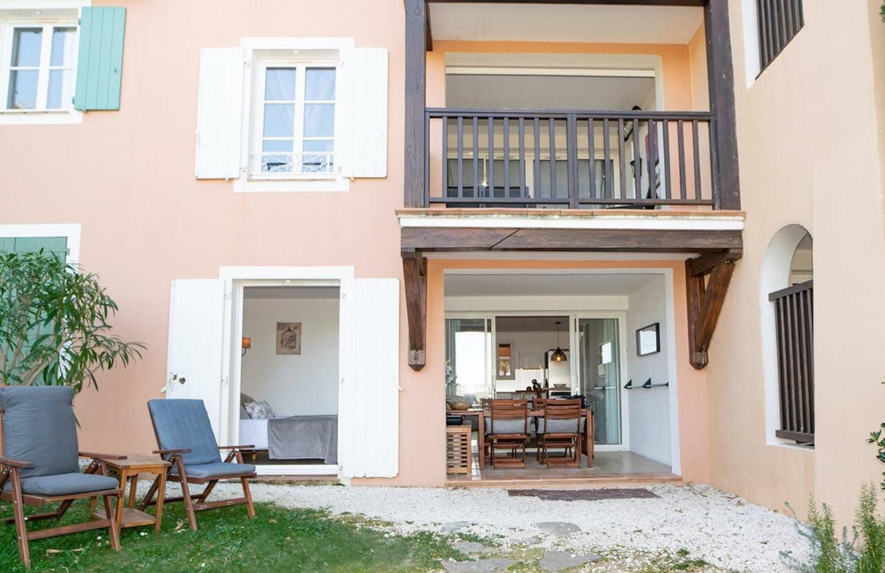 Apartamento Les Restanques Grimaud Exterior foto